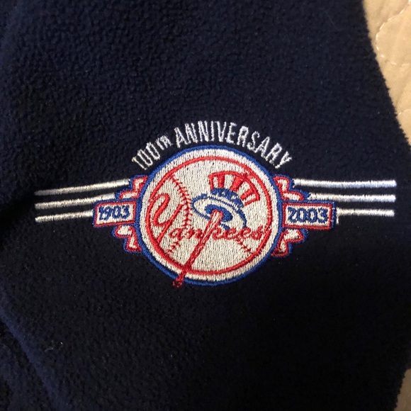 RARE NY Yankees 100th Anniv. Full-Length Zipper - Picture 2 of 6